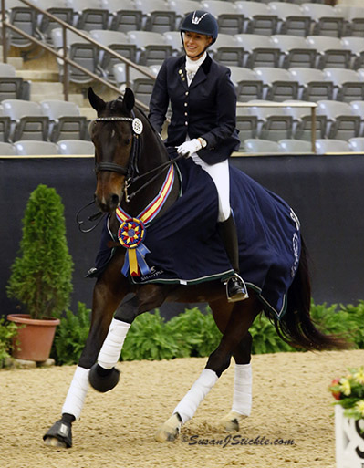 Amy Swerdlin and Scholastica enjoying Third Level adult amateur championship victory at the US Dressage Finals. © 2013 SusanJStickle.com